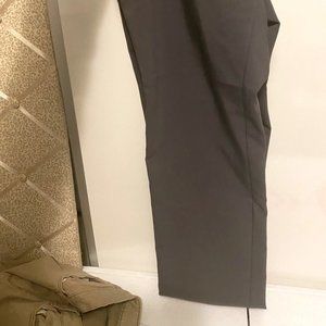 Ladies straight leg Apt 9 Like new!!
